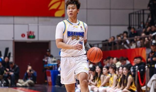 乐鱼体育-北汽男篮艰难击败同曦，防守下降是不争事实
